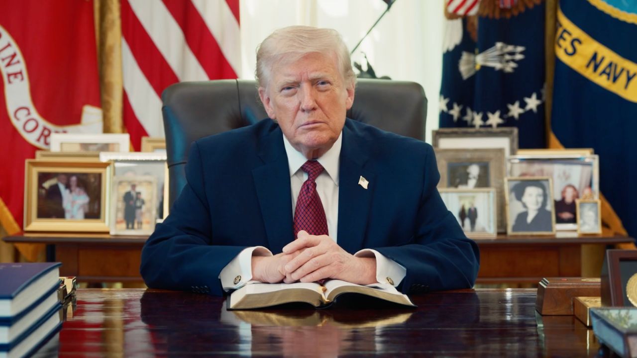 President Donald J. Trump Reads 2 Chronicles 7 on Pure Flix During ...